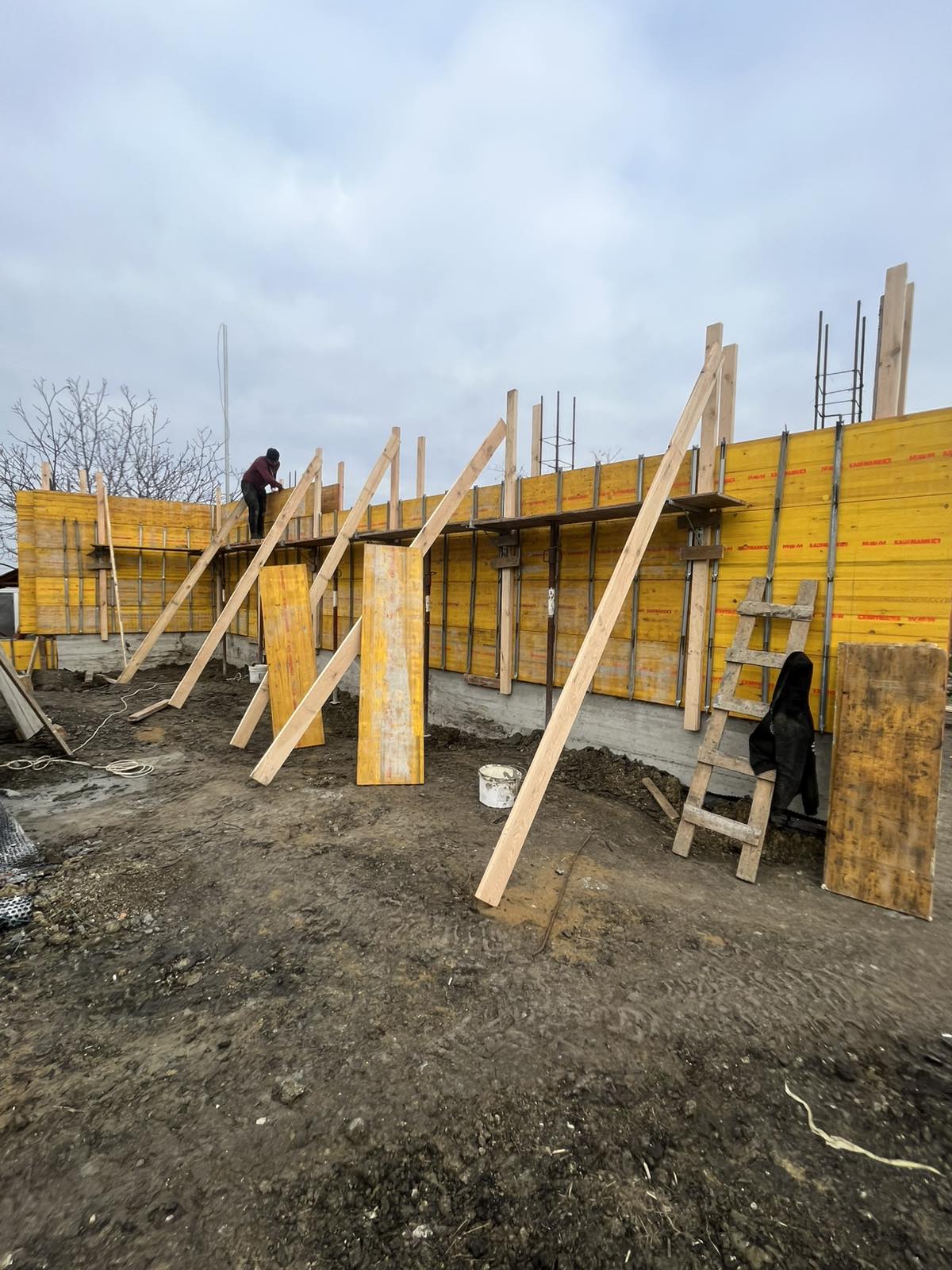 Fundație casă – cofraj și armare beton